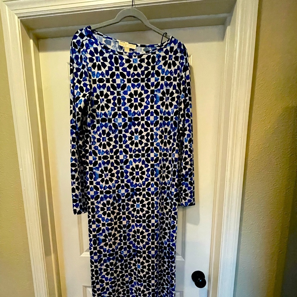 Michael Kors-size medium, several shades of blue.
